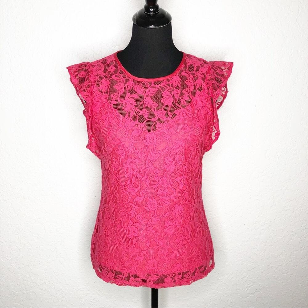 WHBM‎ bright pink flutter sleeve lace overlay top size 4 feminine dainty